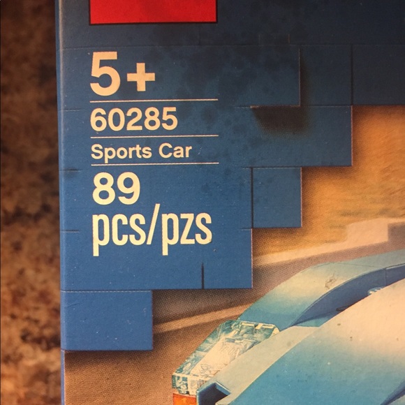 LEGO CITY SPORTS CAR - Picture 3 of 5